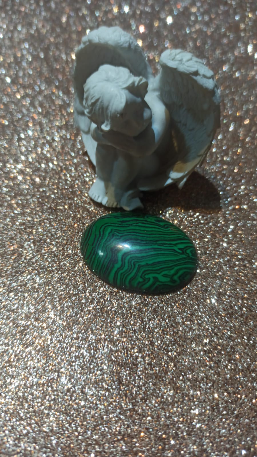 Pedra oval polida Malaquita