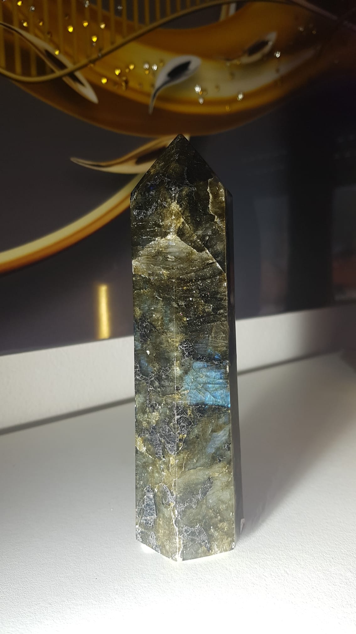 Gerador de energia Labradorite