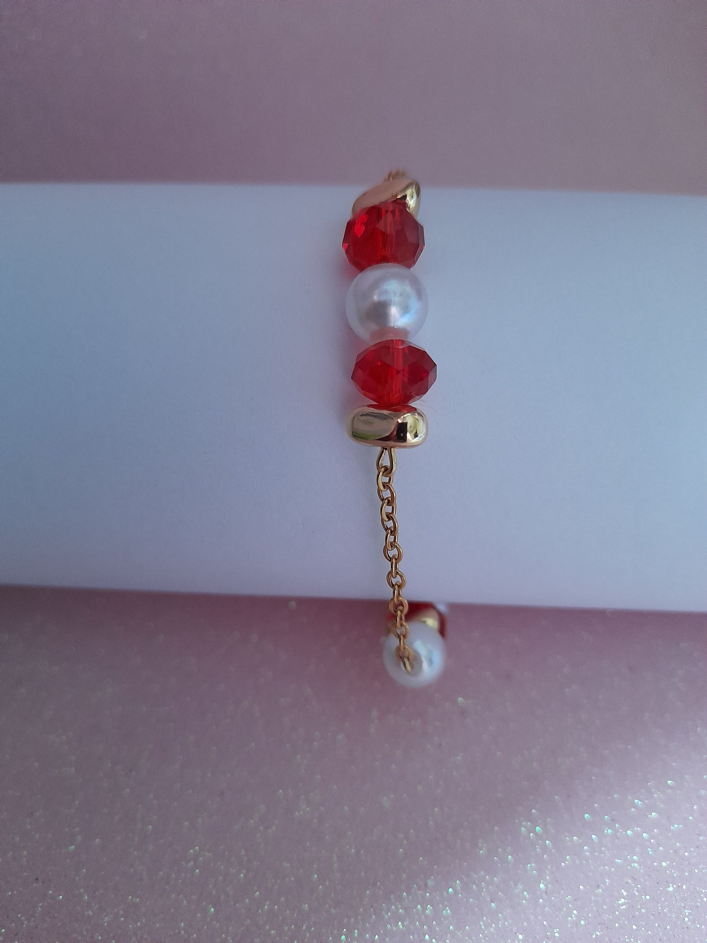 Pulseira Cristal Vermelho e Pérolas ABS.